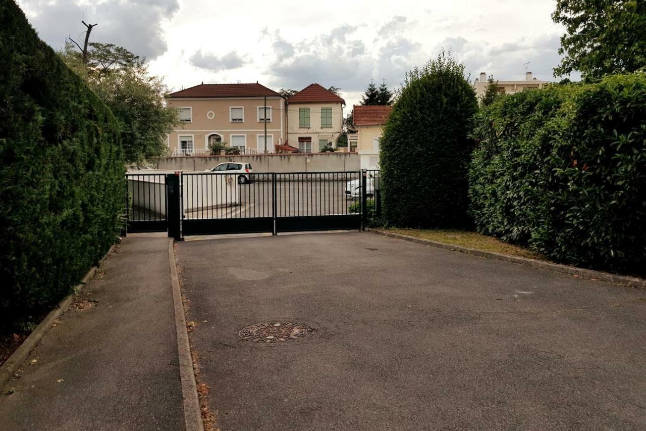 Appartement Centre Ville Proche Paris Disney Vincennes Transports Joinville-le-Pont Exterior foto